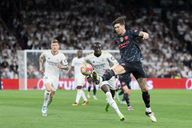 他們利用交 他們利用交